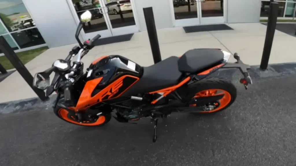 KTM Duke 200